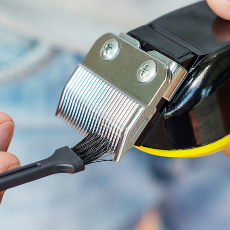 WAHL Tips for the maintenance of your clipper or trimmer.