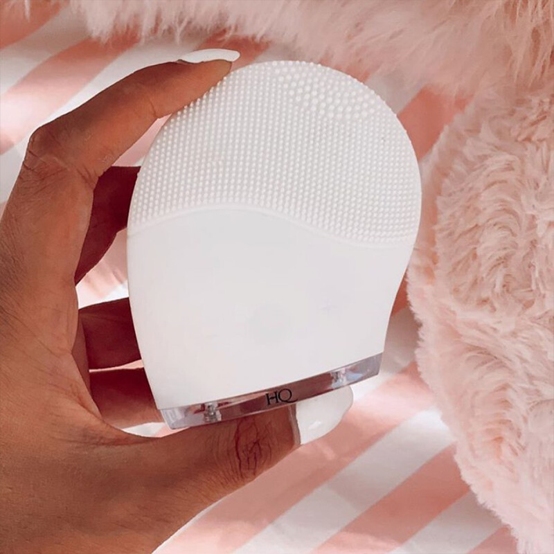 HQ FACE CLEANSING BRUSH